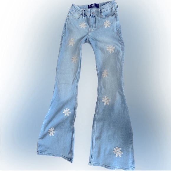 Hollister Floral Embroidered Flare Jeans (Size 19L) - Picture 3 of 4